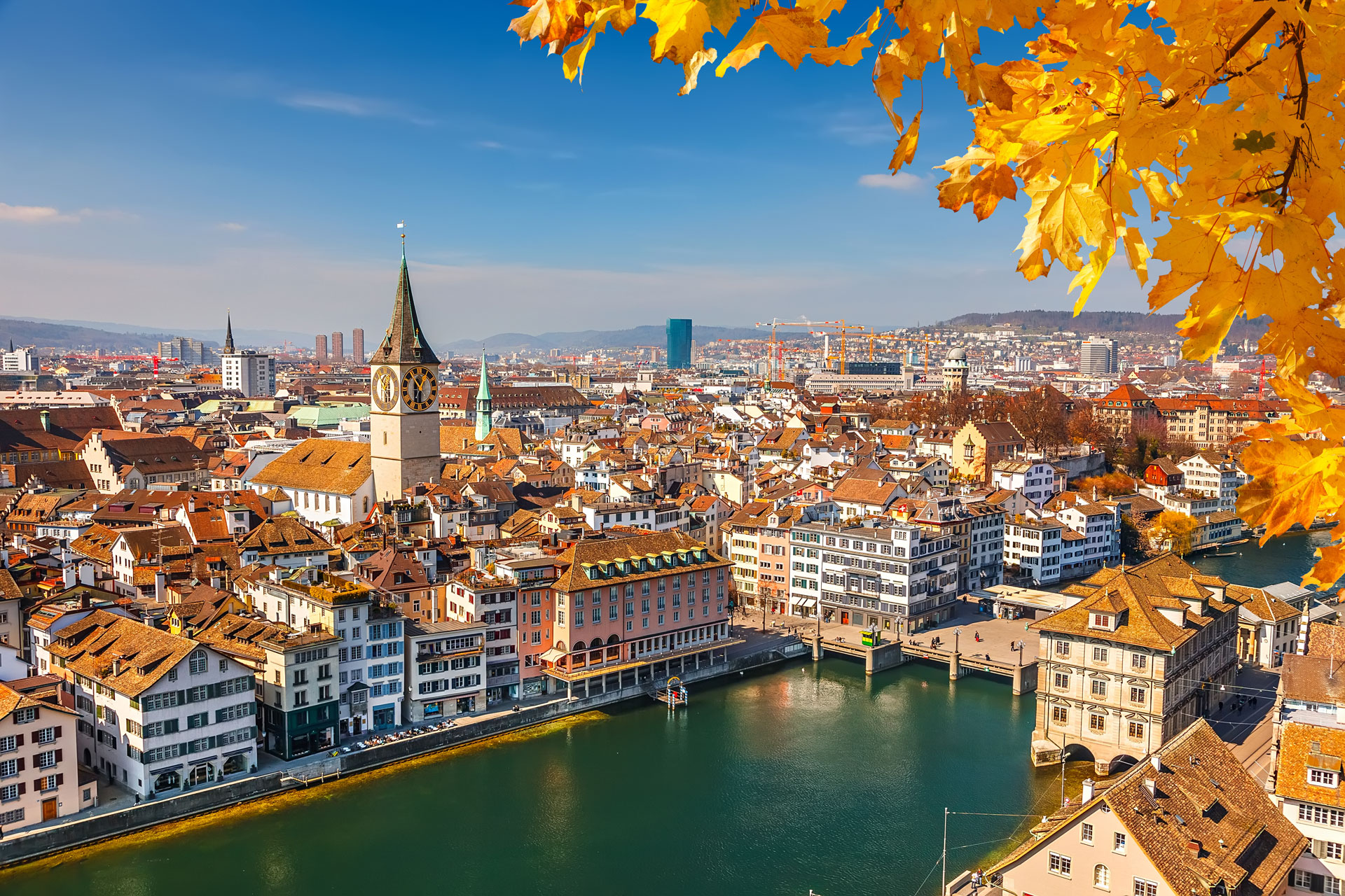 Zurich-s-Old-Town_0UvDRzeCVS.jpg